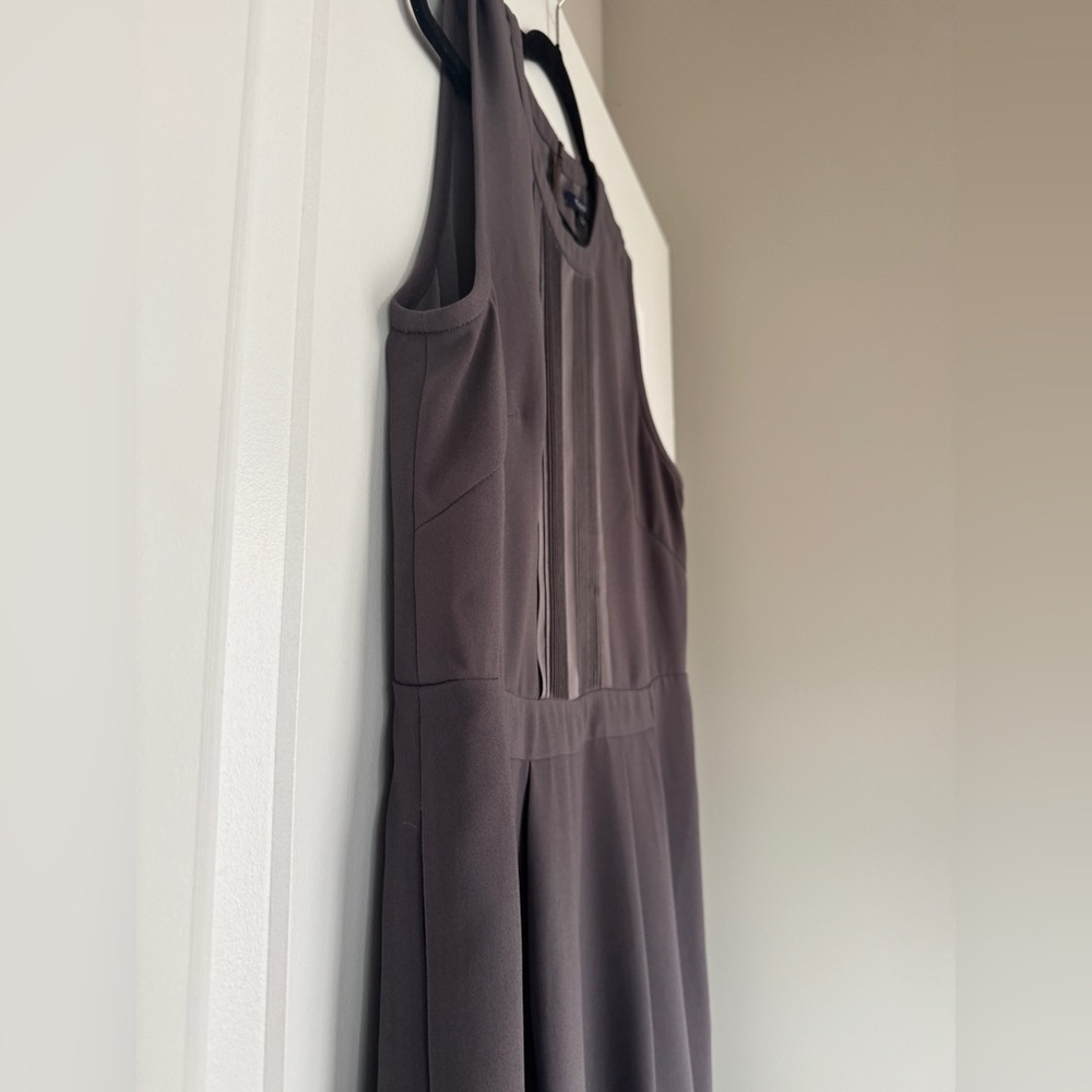 MADEWELL Pintuck Bib Front Gray Dress with POCKETS! Size 14, Like New, No Flaws! - Picture 3 of 10